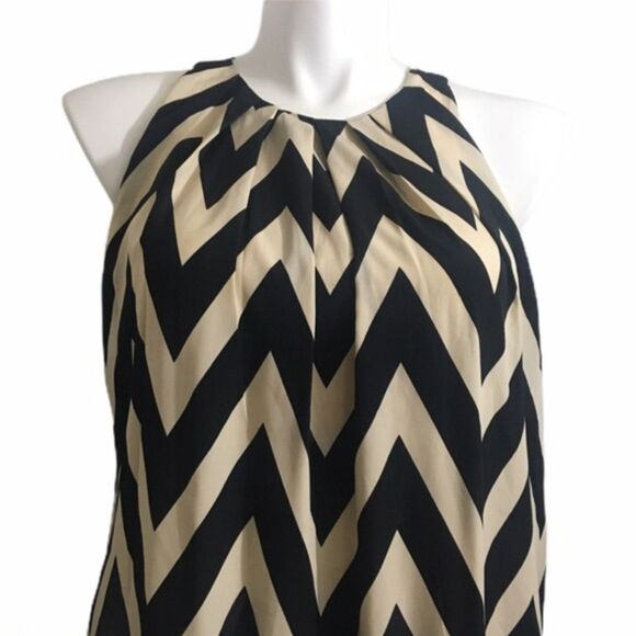 By Together Sleeveless Chevron Print Dress Size Large - Picture 2 of 7
